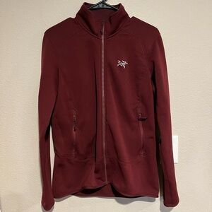Arc'teryx Kyanite Hoodie Women's L Crimson Maroon
Polartec Full Zip